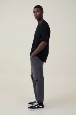 Cotton On Men Relaxed Tapered Jean 9 Cotton On Men Relaxed Tapered Jean -rivieraclothingco shop 3611179 46 4