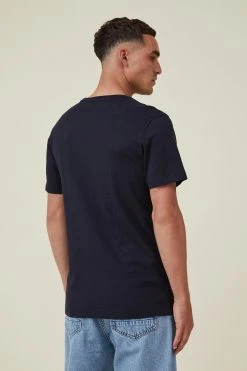 Cotton On Men Organic Regular Fit Crew T-Shirt 6 Cotton On Men Organic Regular Fit Crew T-Shirt -rivieraclothingco shop 3611220 04 3