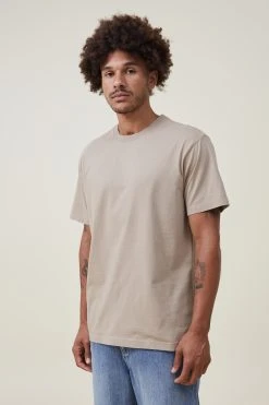 Cotton On Men Organic Loose Fit T-Shirt
