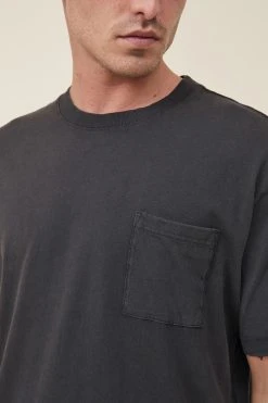 Cotton On Men Organic Loose Fit T-Shirt 8 Cotton On Men Organic Loose Fit T-Shirt -rivieraclothingco shop 3611221 60 4