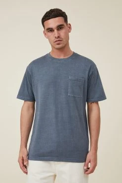 Cotton On Men Organic Loose Fit T-Shirt