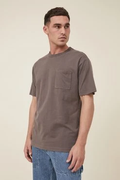Cotton On Men Organic Loose Fit T-Shirt