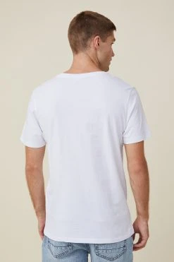 Cotton On Men Organic V-Neck T-Shirt 6 Cotton On Men Organic V-Neck T-Shirt -rivieraclothingco shop 3611223 02 3