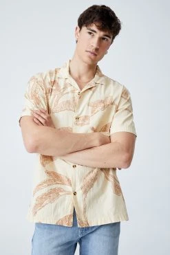 Cotton On Men Riviera Short Sleeve Shirt