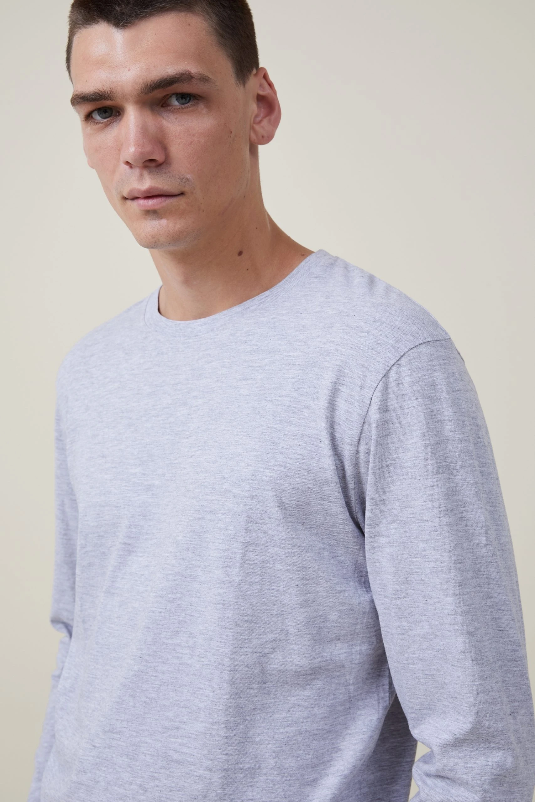 Cotton On Men Organic Long Sleeve T-Shirt 2 Cotton On Men Organic Long Sleeve T-Shirt - Image 2