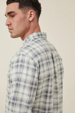 Cotton On Men Boston Long Sleeve Shirt -rivieraclothingco shop 3611320 204 4