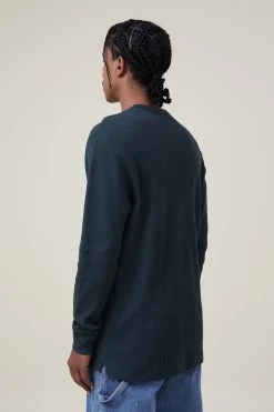 Cotton On Men Textured Long Sleeve Tshirt 7 Cotton On Men Textured Long Sleeve Tshirt -rivieraclothingco shop 3611693 21 3
