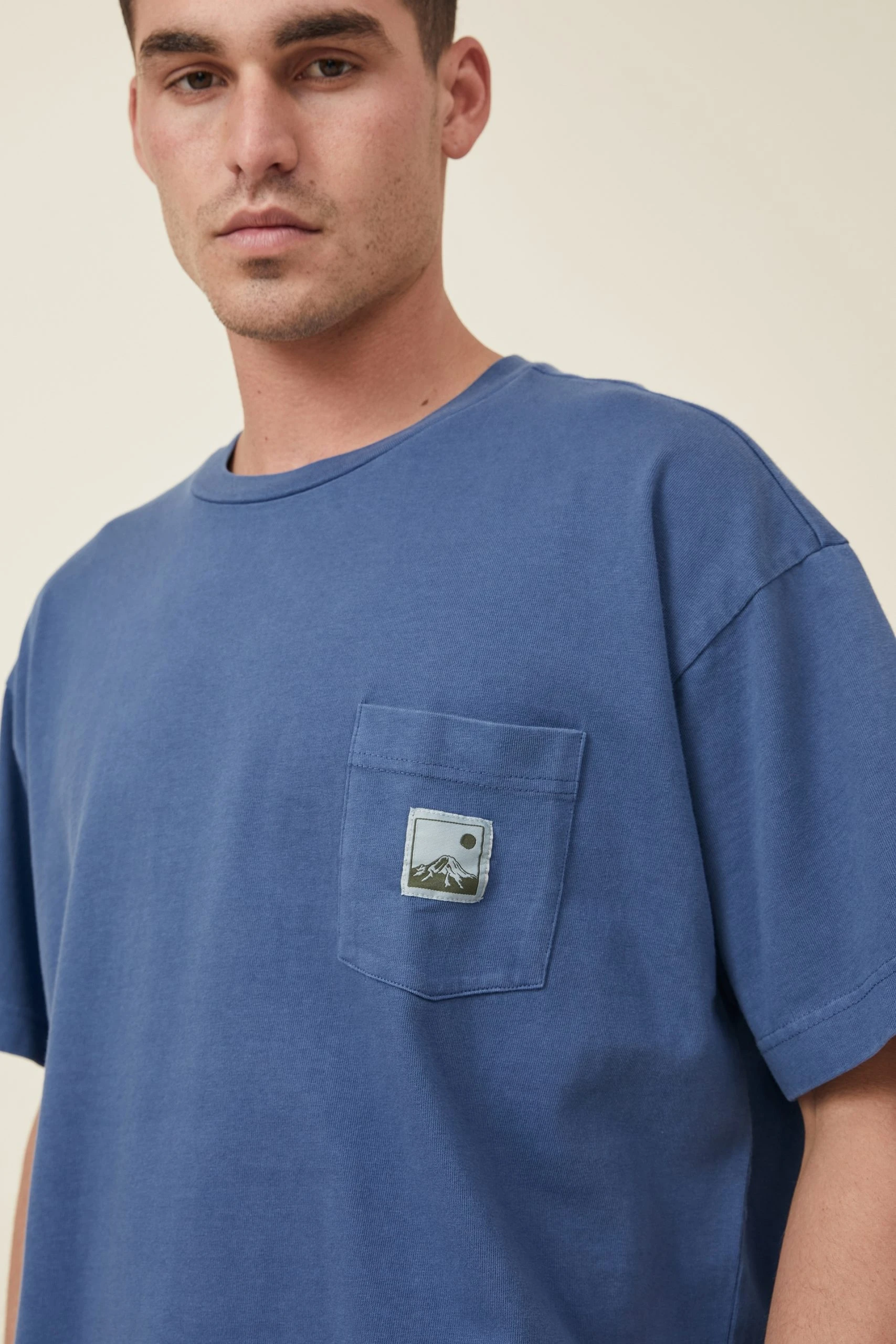 Cotton On Men Heavy Weight T-Shirt - Image 4