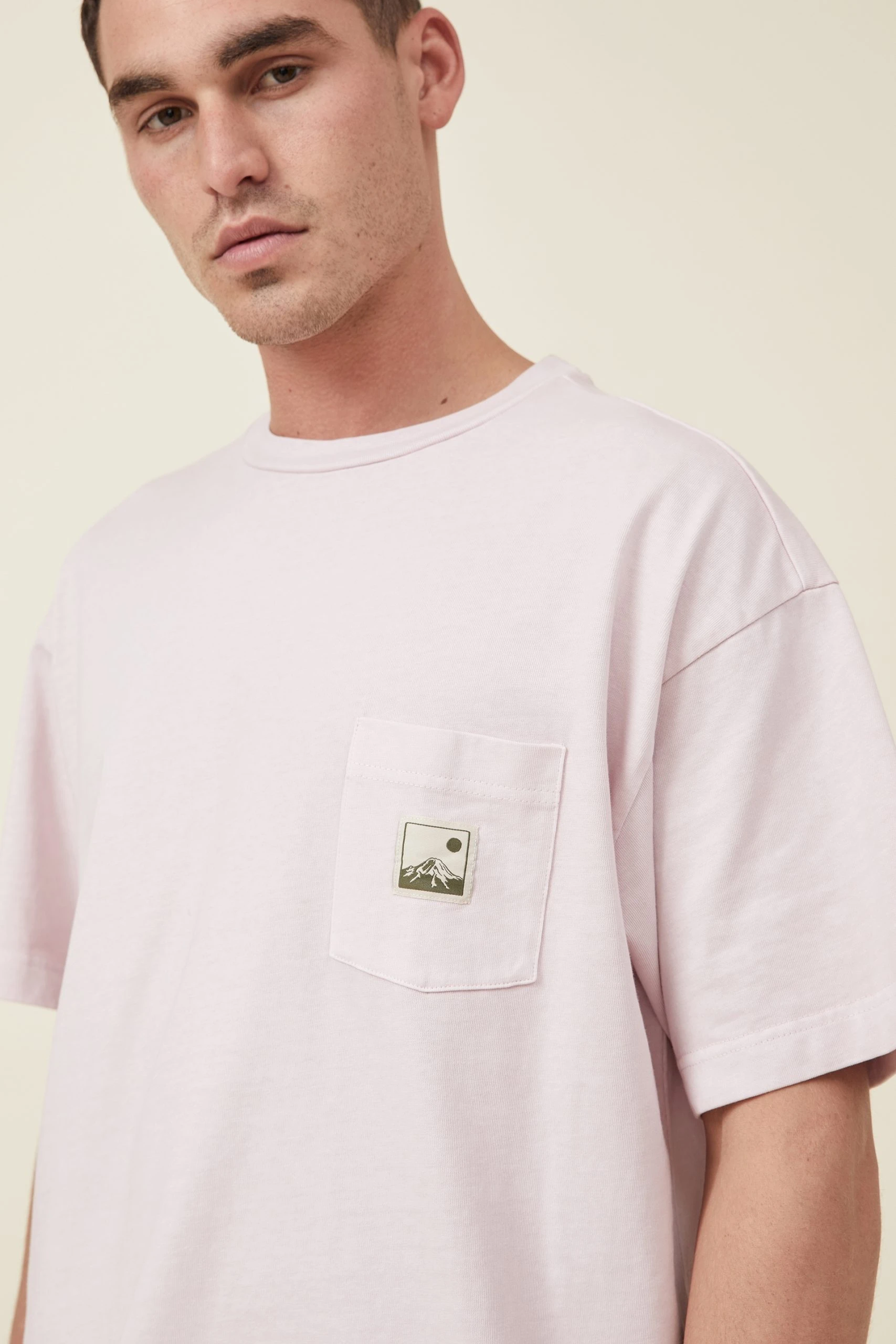 Cotton On Men Heavy Weight T-Shirt - Image 4