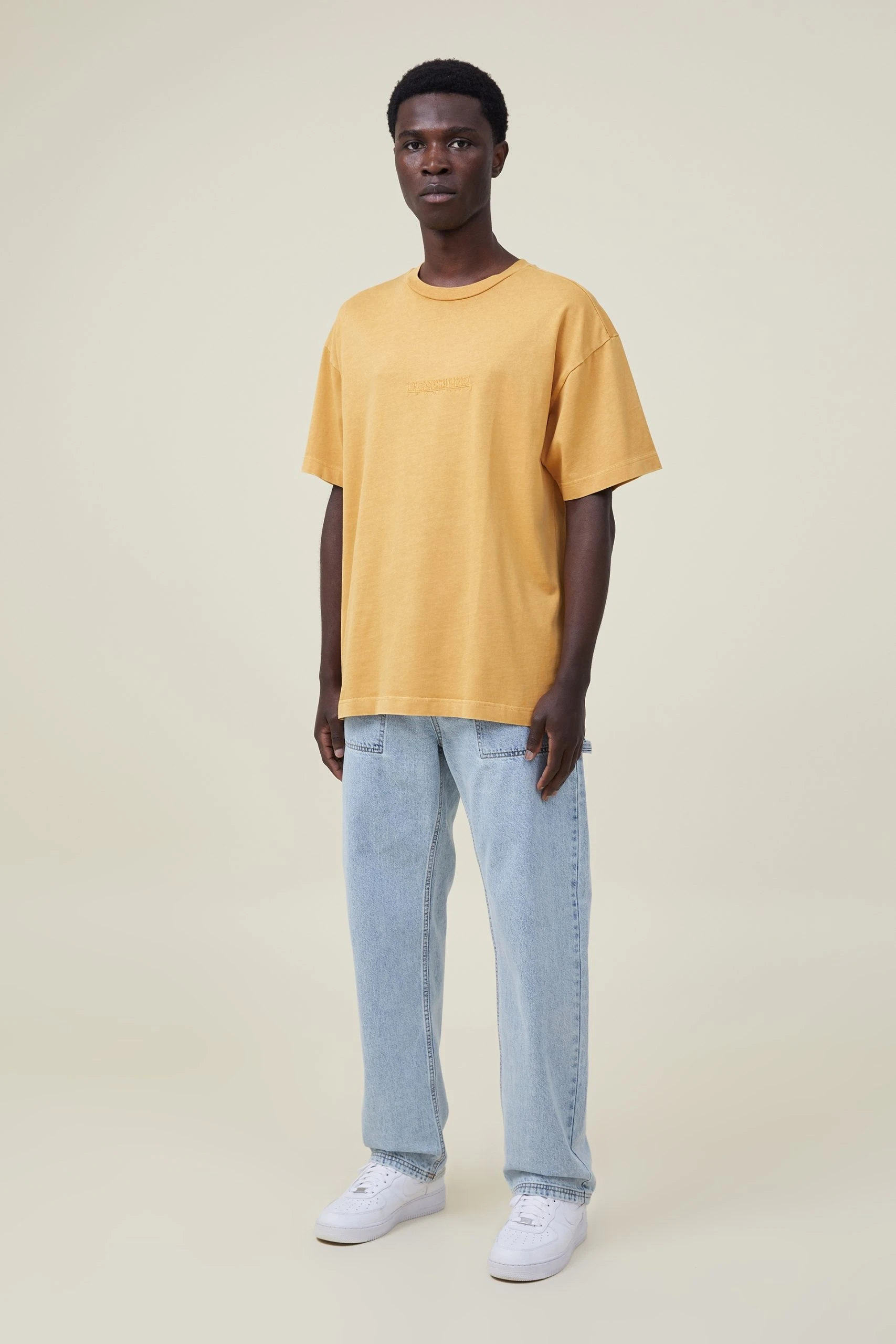 Cotton On Men Heavy Weight T-Shirt 2 Cotton On Men Heavy Weight T-Shirt - Image 2