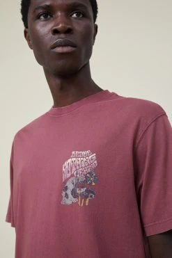 Cotton On Men Premium Loose Fit Art T-Shirt -rivieraclothingco shop 3611991 10 4