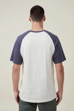 Cotton On Men Premium Loose Fit Souvenir T-Shirt -rivieraclothingco shop 3612063 13 3
