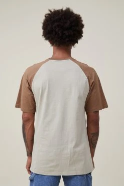Cotton On Men Premium Loose Fit Souvenir T-Shirt -rivieraclothingco shop 3612063 14 3
