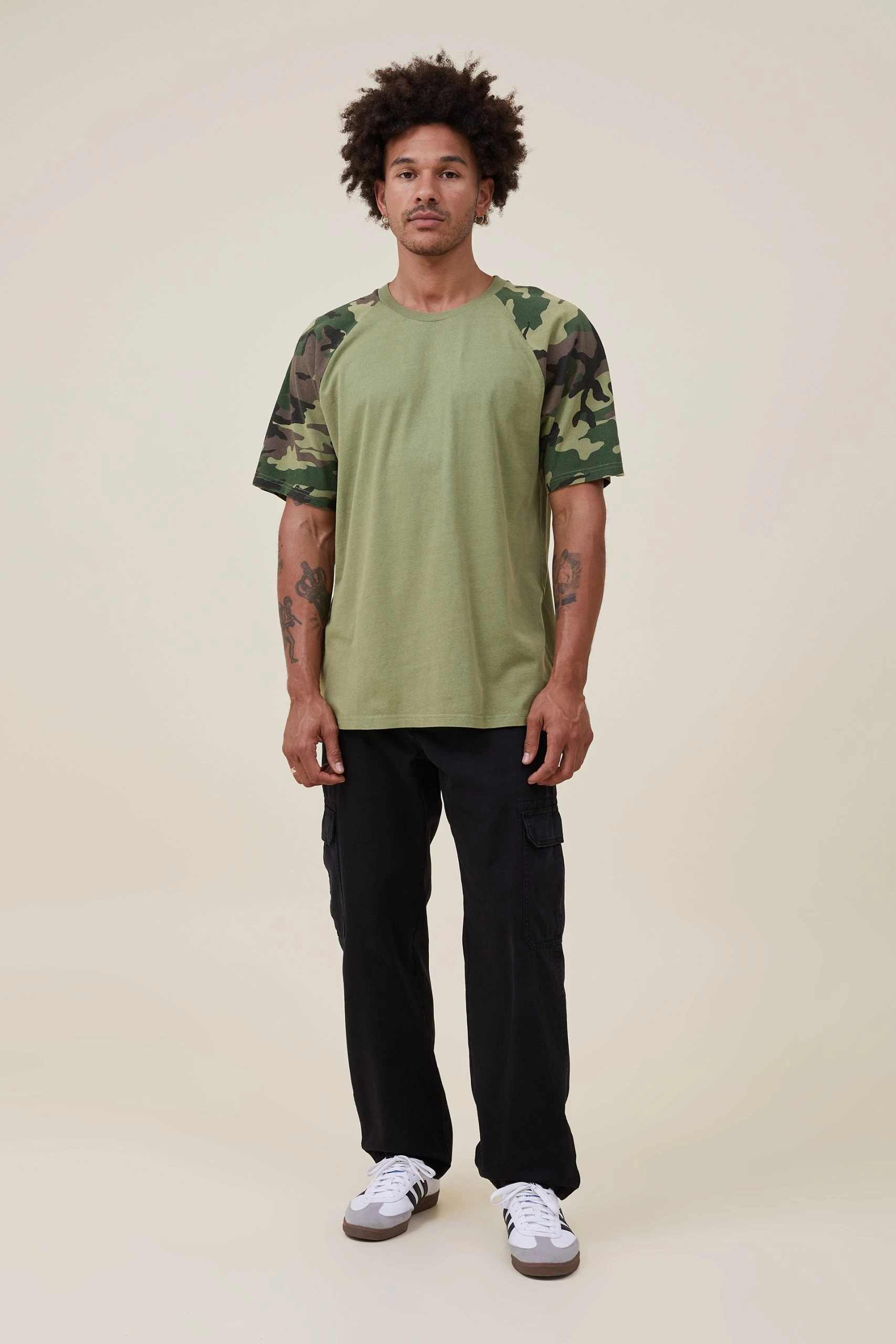 Cotton On Men Loose Fit Raglan T-Shirt 2 Cotton On Men Loose Fit Raglan T-Shirt - Image 2